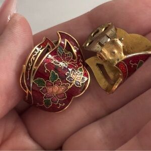 Cloisonné vintage red enamel gold tone clip on earrings